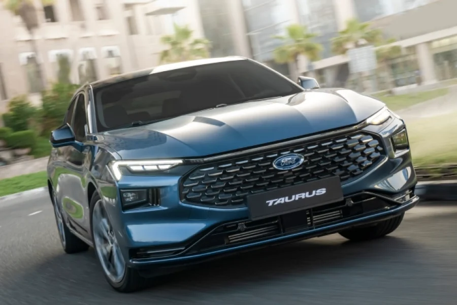 Ford Taurus 2024